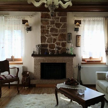 Alexadras Guesthouse Ampelochori Exteriér fotografie